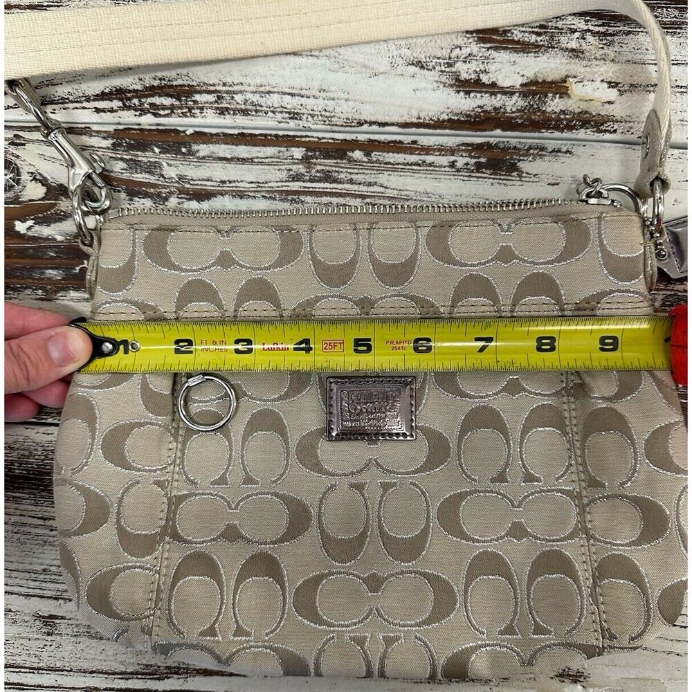 Coach Poppy Swingback Crossbody‎ Purse Silver Accents - Picture 10 of 11